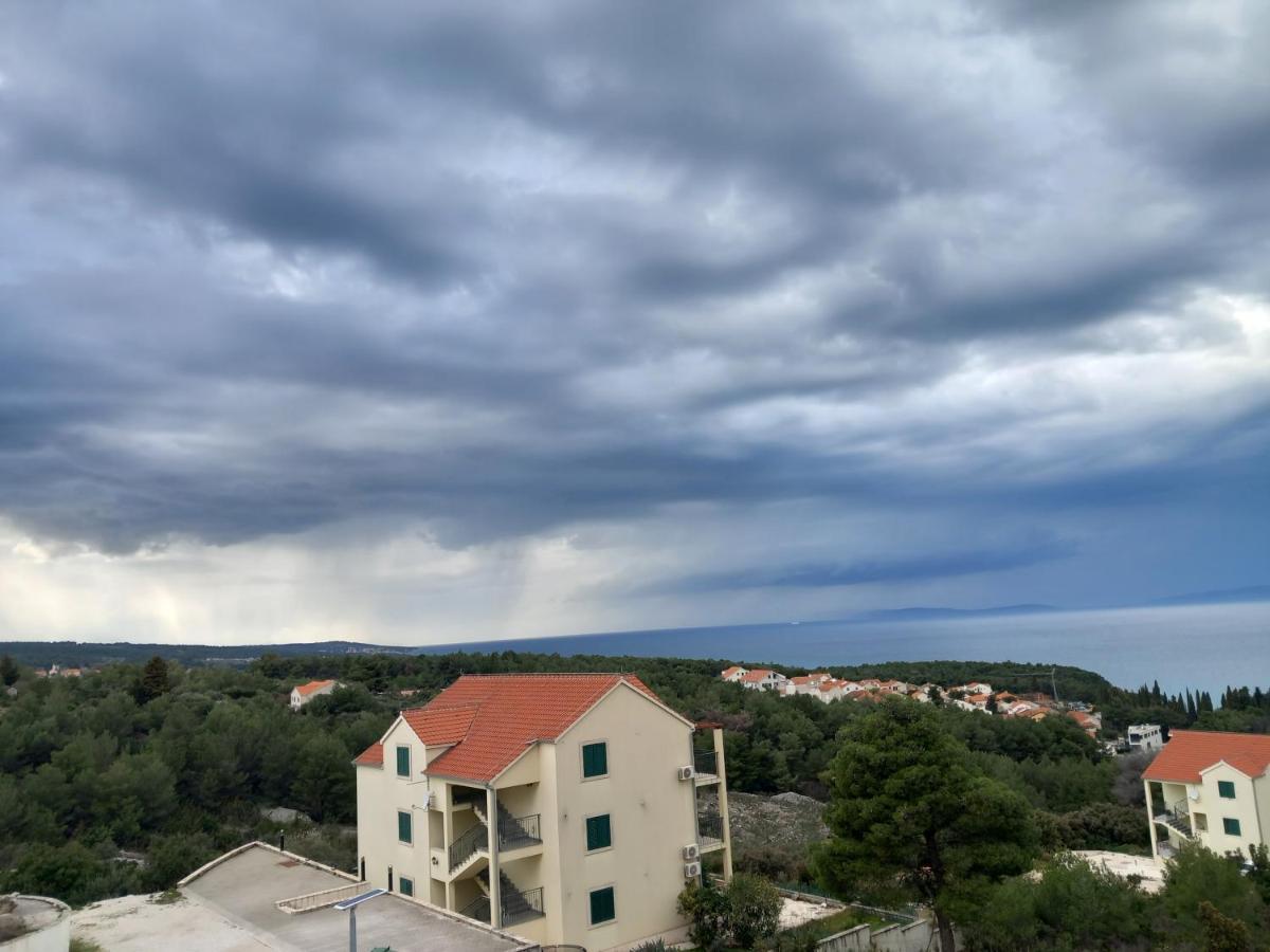 25 King'S Landing In Supetarアパートメント エクステリア 写真